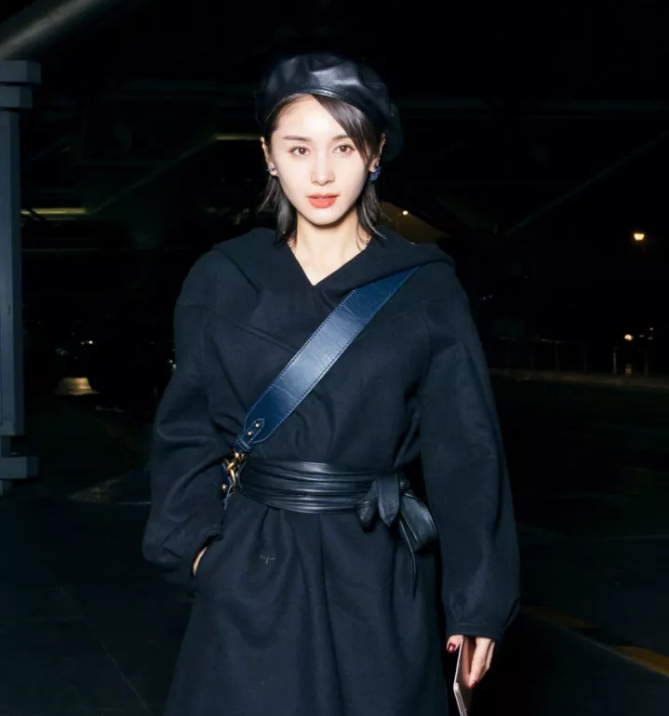 今年秋冬最chic！原來(lái)短發(fā)和帽子這么配??！